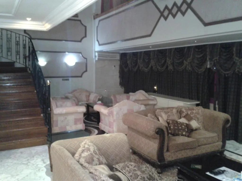 Royal Hotel Suites Tabuk 4*, Jeddah